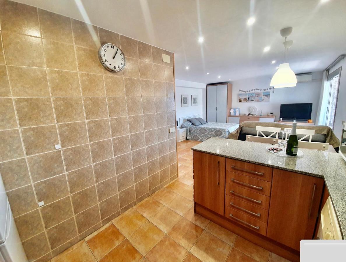 Apartamento Acogedor Cerca De Port Aventura Salou Exteriör bild
